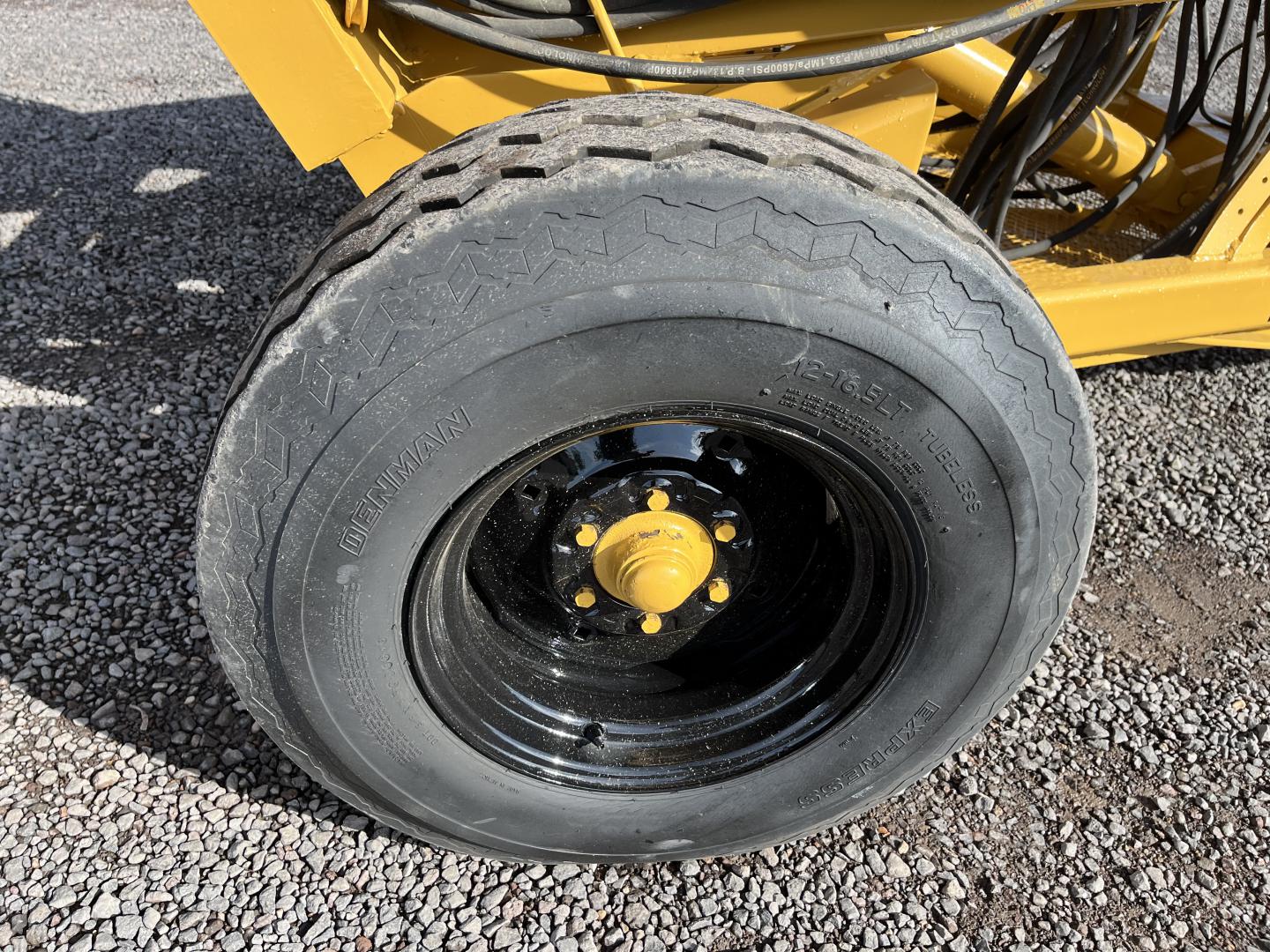 ./imagenes/INVOICE/2019/18109/TRANSPLANTARA DE ARBOLES VERMEER TS-44A (4).JPG